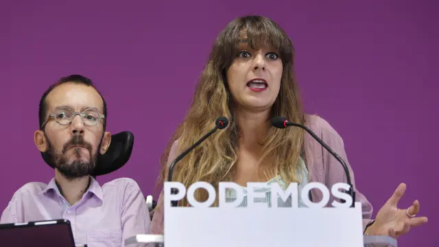 Los portavoces de Podemos Pablo Echenique y Noelia Vera comparecen en rueda de prensa tras el Consejo de Coordinación de Podemos.