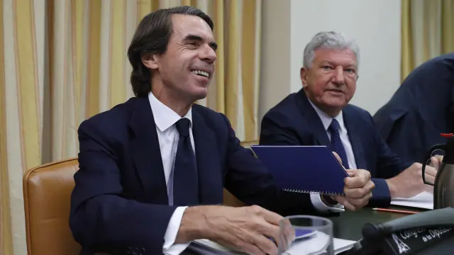 José María Aznar comparece ante la comisión del Congreso de los Diputados que investiga la supuesta financiación ilegal del partido.