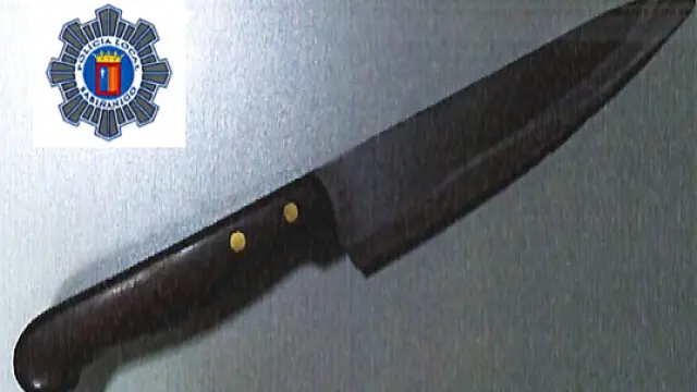 Los agentes le intervinieron un cuchillo de 16 centímetros de hoja