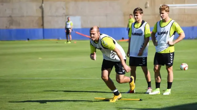 Zozulya, Febas y Susaeta en un entrenamiento del Albacete.