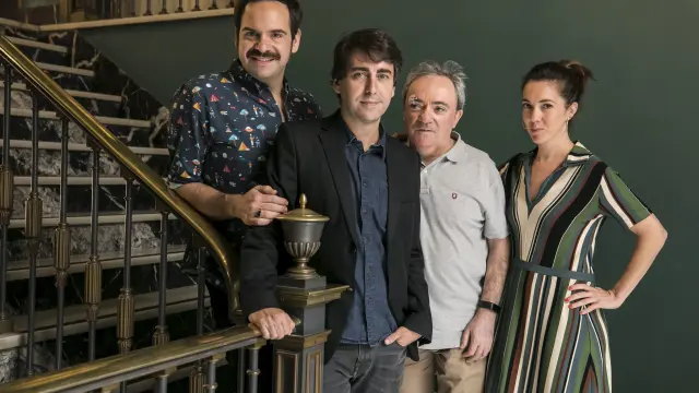 El equipo de esta función de teatro con música: Jorge Usón, José Troncoso,. Mariano Marín y Carmen Barrantes.