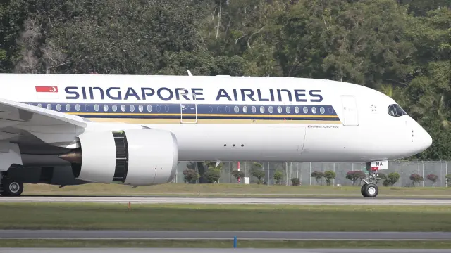 Singapore Airlines inicia vuelos de larga distancia entre Singapur y Nueva York.