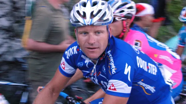 De Jongh, de 44 años, fue ciclista profesional durante 15 años y logró 30 victorias.