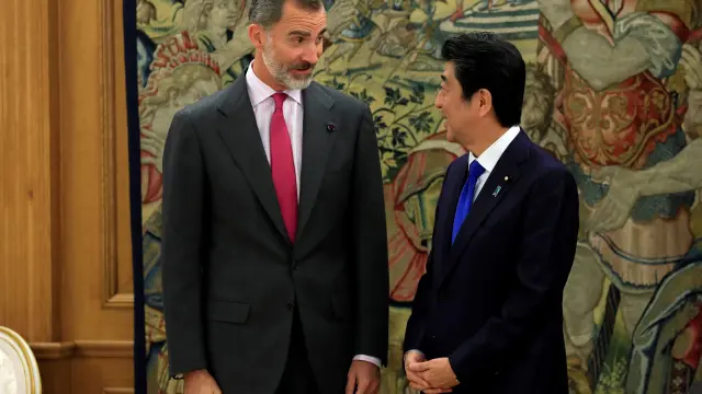 El Rey y Shinzo Abe, este martes en el palacio de La Zarzuela.
