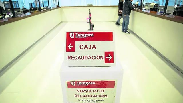 Dependencias de la Agencia Tributaria municipal, en el edificio Seminario de Zaragoza.