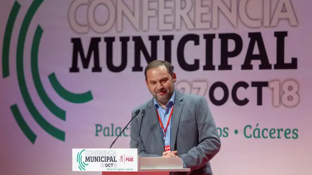 Ábalos en la conferencia del PSOE en Extremadura.