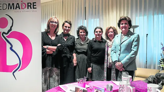 Marisol Pozo, Ana Mecerreyes, María Jesús Álvarez, Ana Isabel Llop, Ana Cris Marzal y Pilar Almarza.