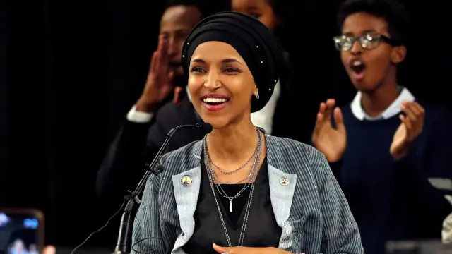 Ilhan Omar se convertirá en la primera mujer musulmana y somalí en el Congreso estadounidense.