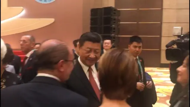 Lambán junto al presidente chino, Xi Jinping.