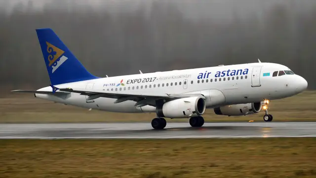 Avión de la compañía Air Astana (Kazajistán).