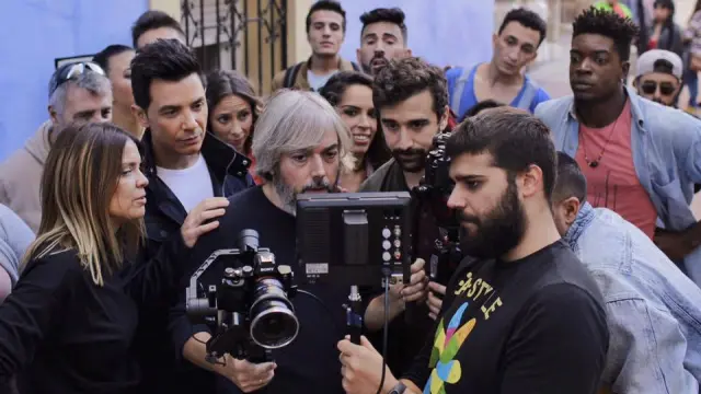David Civera, durante el rodaje de su vídeoclip en Zaragoza