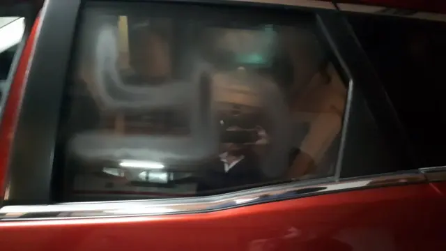 Pintan una esvástica en el coche del líder del PP catalán.