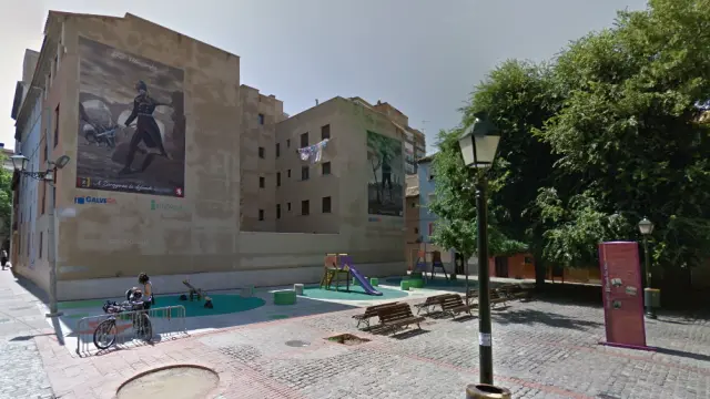 Los hechos se produjeron en un bloque de viviendas de la plaza del Rosario de Zaragoza.