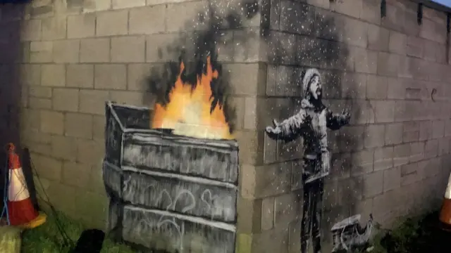 Un posible Banksy aparece en las paredes de la ciudad de Port Talbot, en Gales