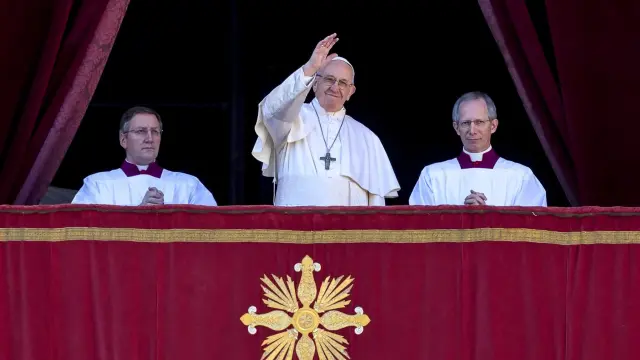 El Papa Francisco en el balcón del Vaticano