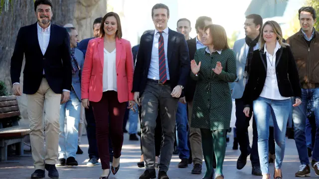 Casado reivindica el legado del PP valenciano a pesar de sus "sombras"