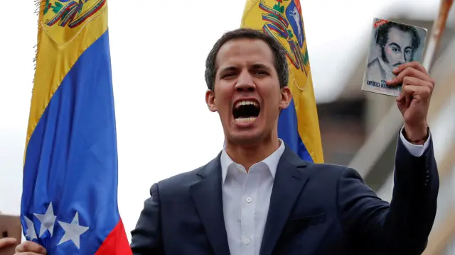 Guaidó lleva 24 horas sin aparecer en público, desde que se autoproclamara presidente de Venezuela este miércoles.