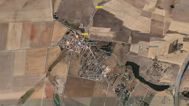 En concreto, el club se encuentra en el kilómetro 6 de la carretera de Béjar, en Miranda de Azán.