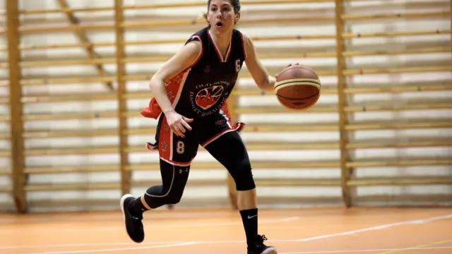 Baloncesto. Primera Femenina- El Old School venció al Basket Antiguo Boscos A