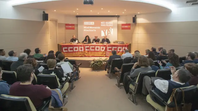 Asamblea celebrada ayer en Teruel que contó con la presencia del lider de Comisiones Obreras, que hoy está en Zaragoza.