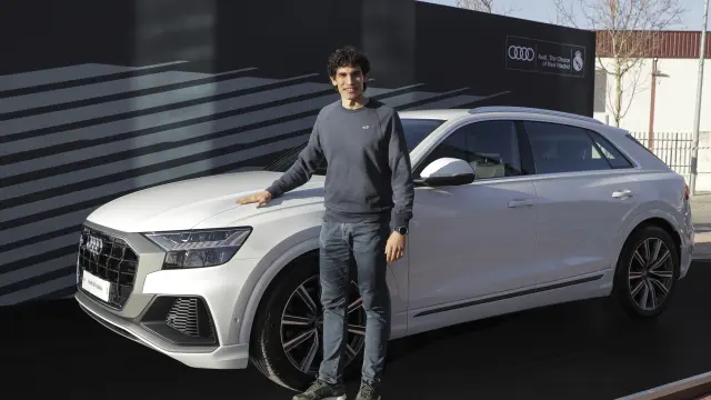 Jesús Vallejo conducirá un Audi Q8