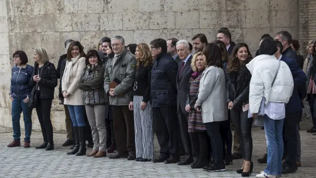 Concentración de diputados y trabajadores de las Cortes de Aragón el pasado 8 de marzo de 2018
