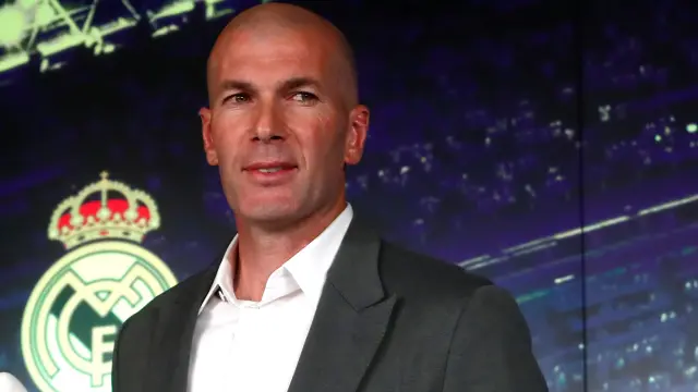 Soccer Football - Real Madrid Press Conference - Santiago Bernabeu, Madrid, Spain - March 11, 2019   New Real Madrid coach Zinedine Zidane after the press conference   REUTERS/Susana Vera [[[REUTERS VOCENTO]]] SOCCER-SPAIN-MAD/ZIDANE