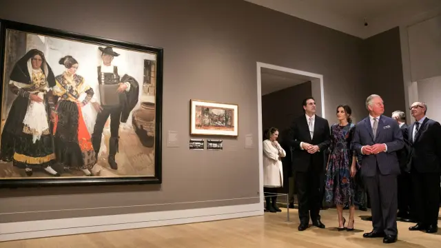 Britain's Charles, the Prince of Wales with Queen Letizia of Spain attend the opening of Sorolla: Spanish Master of Light at the National Gallery in London, Britain March 13, 2019. Jeff Gilbert/Pool via REUTERS [[[REUTERS VOCENTO]]] BRITAIN-ROYALS/SPAIN