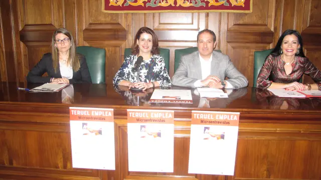 Presentación de Teruel Emplea en el Ayuntamiento.