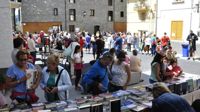 Feria del libro de Villanúa