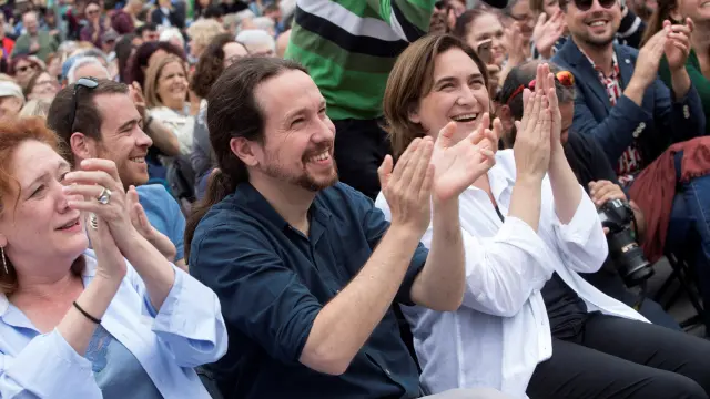 Pablo Iglesias y Ada Colau en Barcelona este sábado.
