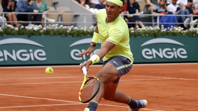 Rafa Nadal, en acción en Roland Garros.