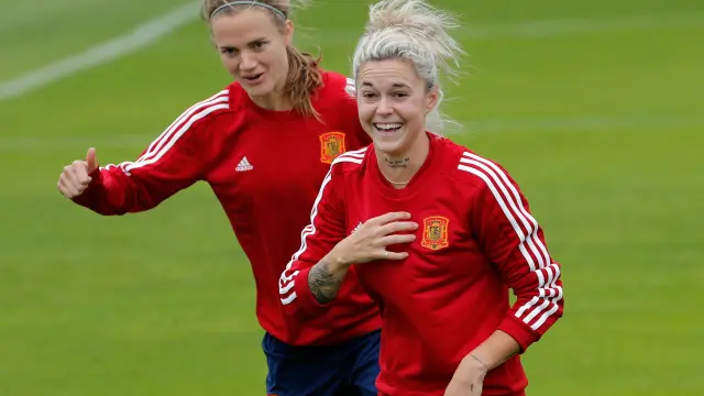 Mapi León, capitana de la selección española de fútbol femenino, en Lille entrenando el pasado 13 de junio, día que cumplió 24 años.