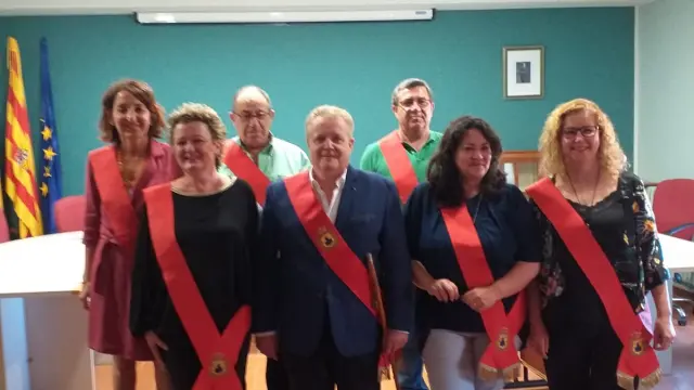 José Luis Abenia (PSOE) ha sido investido alcalde de Uncastillo.