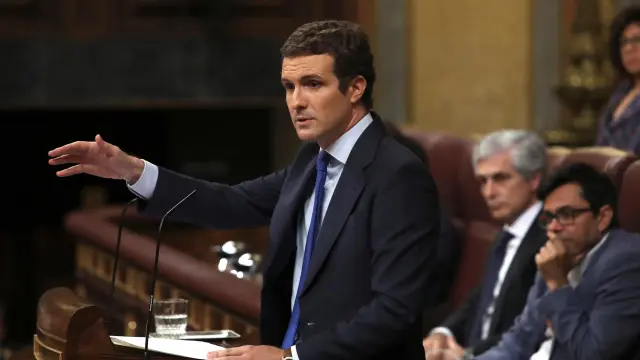 El líder del PP, Pablo Casado, en su intervención en el Congreso durante la primera sesión de investidura de Pedro Sánchez