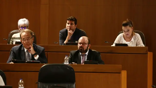 Segunda sesión del debate de investidura de Lambán en las Cortes de Aragón.