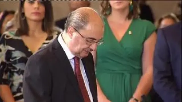 El socialista ha sido investido presidente este sábado en el parlamento aragonés