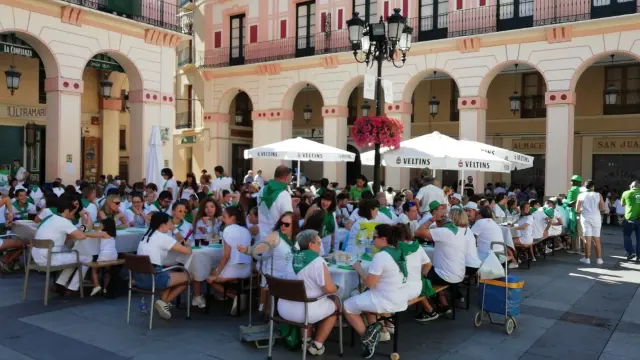 La plaza de Luis López Allué en las fiestas de San Lorenzo.
