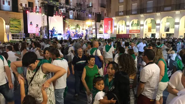 Actuaciones musicales en la plaza de Luis López Allué de Huesca por San Lorenzo