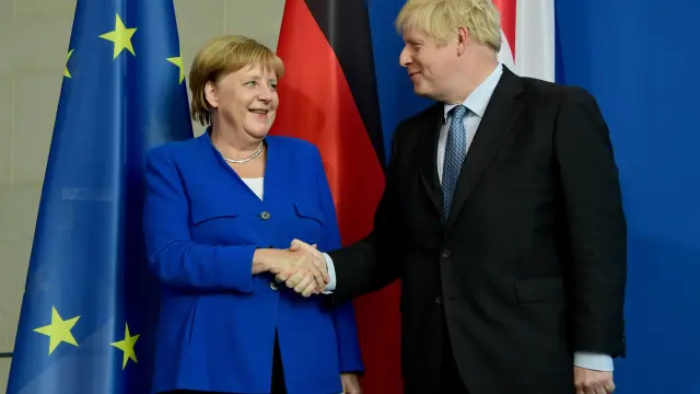 La canciller alemana, Angela Merkel, y el primer ministro británico, Boris Johnson.