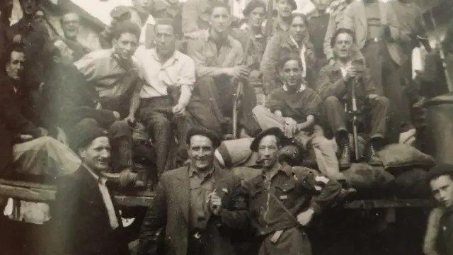 Miembros de la X Brigada de Guerrilleros que intervino en la liberación de Canfranc el 23 de agosto de 1944.