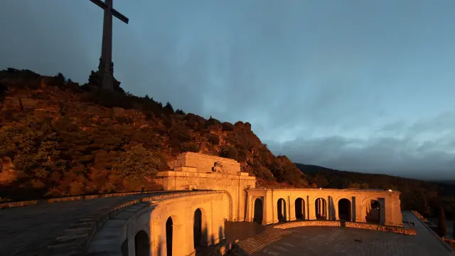 Vista de la basílica del Valle de los Caídos.