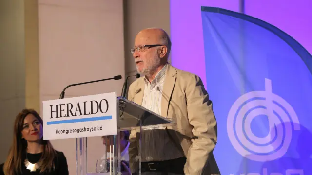 Manuel Toharia, en la ponencia inaugural de la IV edición del Congreso de Gastronomía y Salud.