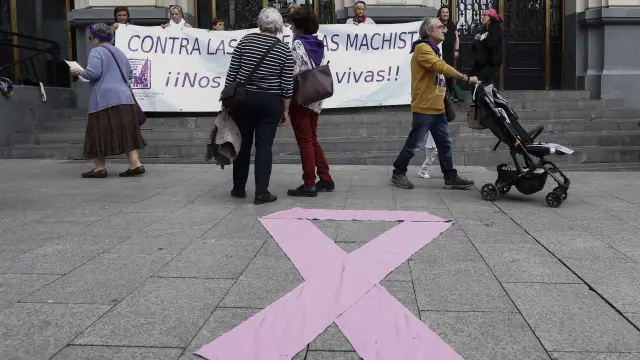 Concentración contra la violencia machista en mayo en Zaragoza.