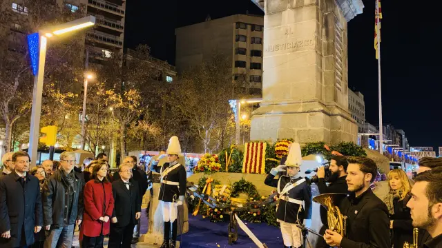 Acto de homenaje al Justicia de Aragón el año pasado.