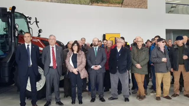 Olona ha asistido a la inauguración de las nuevas instalaciones de Agromecánica en Cariñena