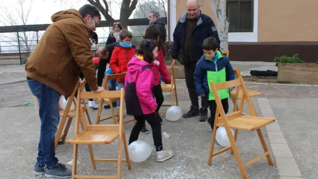 Juegos tradicionales para niños en Tórtoles.