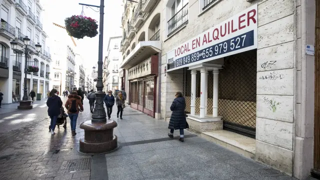 Local en alquiler en la calle Alfonso de Zaragoza.