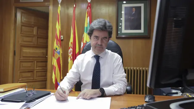 Luis Felipe, alcalde de Huesca / 19-03-2020 / Foto Rafael Gobantes [[[FOTOGRAFOS]]]