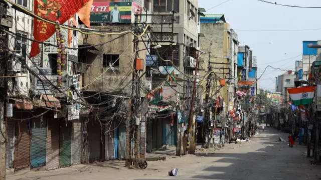A view of nearly deserted wholesale market is seen during lockdown by the authorities to limit the spreading of coronavirus disease (COVID-19), in the old quarters of Delhi